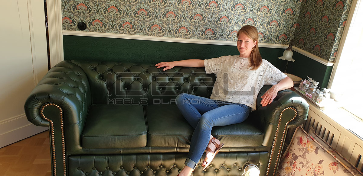 Sofa Chesterfield Classic 3 rozkładana w ciemnozielonej skórze naturalnej